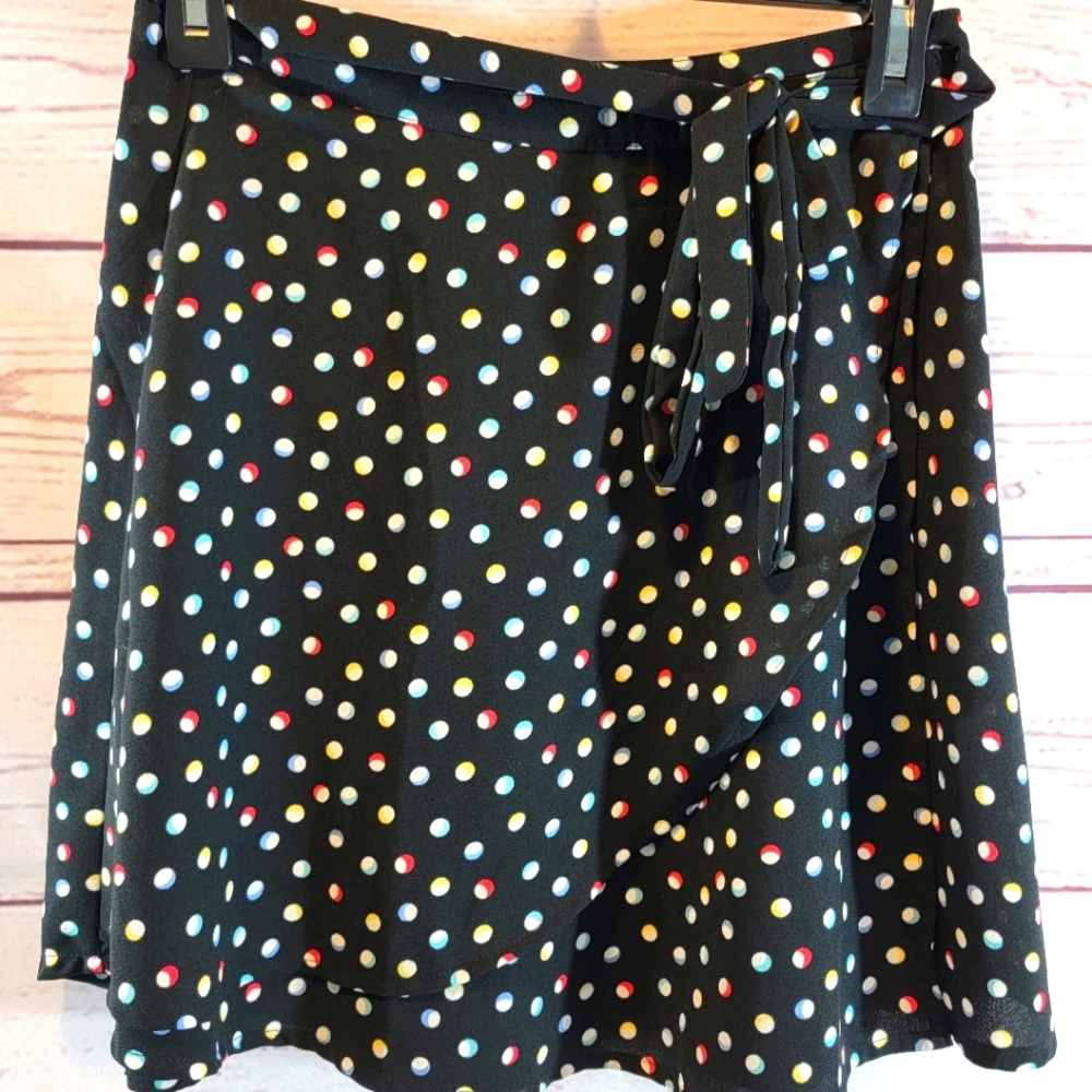 Volcom tie around skirt polka dot 10p
